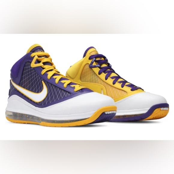 Nike Other - Lebron VII QS